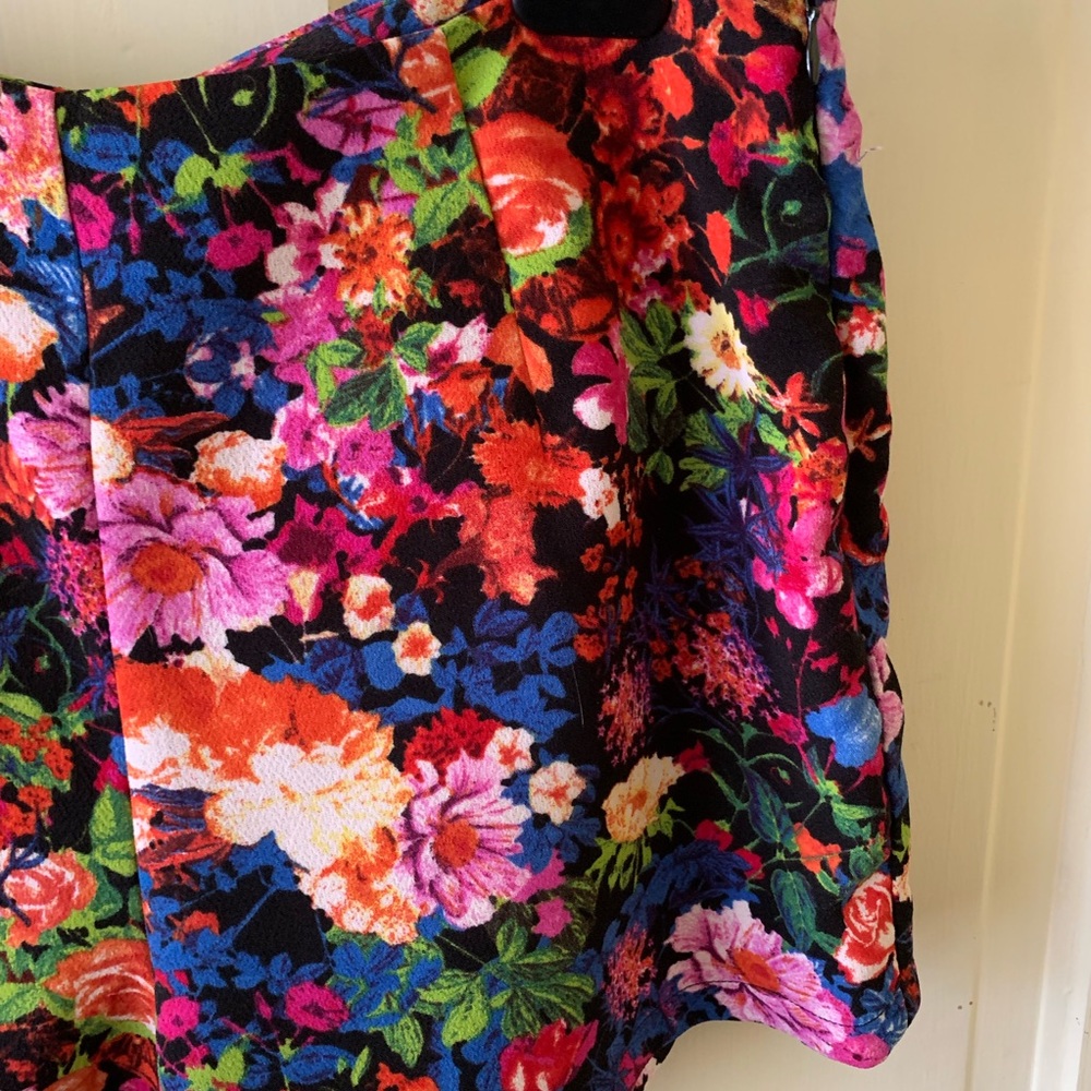 Forever 21 floral shorts